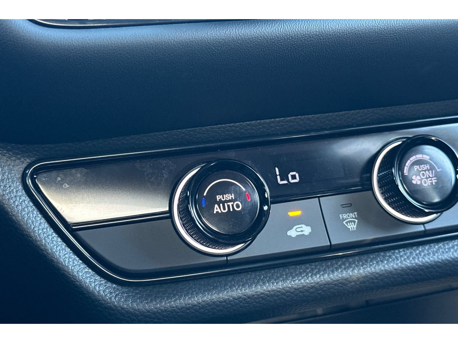 Used 2027 Honda HR-V LX image 29