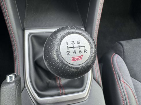 Used 2022 Subaru WRX Limited image 28