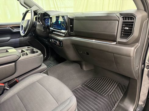 Certified 2024 Chevrolet Silverado 1500 LT AWD/4WD image 26