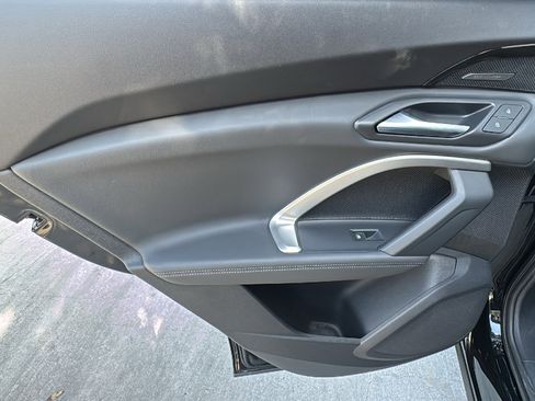 Used 2025 Audi Q5 Premium Plus image 16