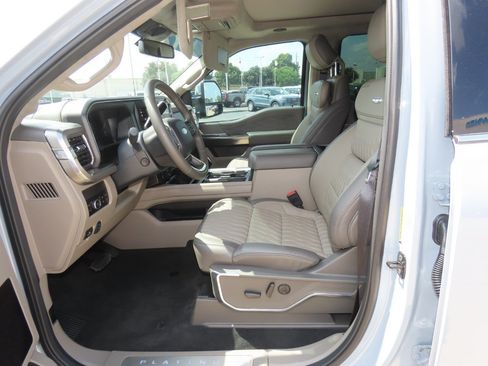 Used 2026 Ford F450 Platinum w/ Platinum Plus Package AWD/4WD image 25