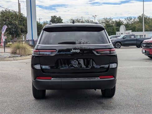 New 2025 Jeep Grand Cherokee L Limited w/ Luxury Tech Group II image 4