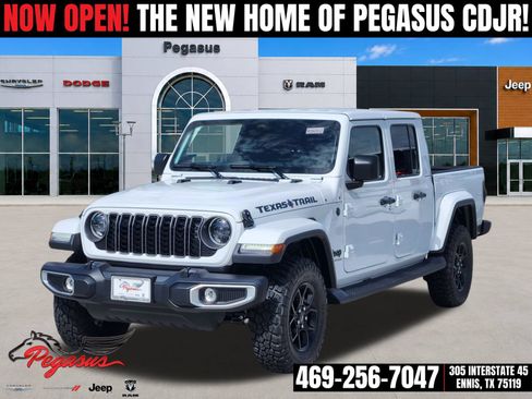 New 2026 Jeep Gladiator Sport AWD/4WD image 2
