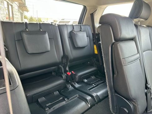 Used 2019 Toyota 4Runner SR5 Premium AWD/4WD image 38