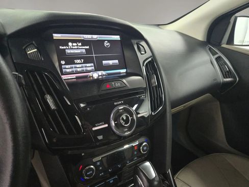 Used 2014 Ford Focus Electric Hatchback FWD image 24