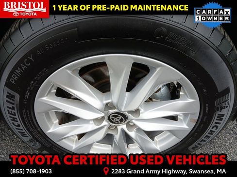 Certified 2025 Toyota Corolla Cross LE image 10