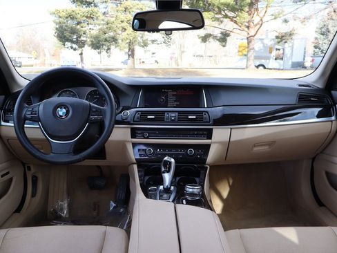 Used 2015 BMW 528i xDrive Sedan image 16