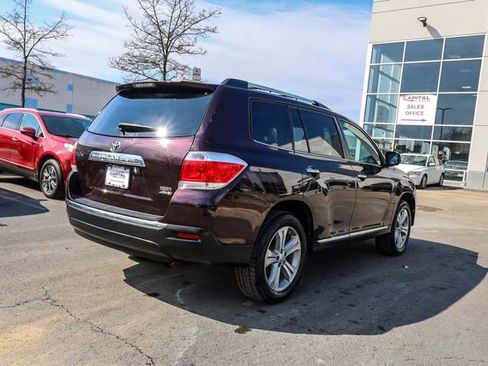Used 2013 Toyota Highlander Limited image 9