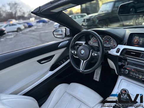 Used 2017 BMW M6 Convertible image 27