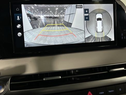 Used 2024 Hyundai Palisade Calligraphy image 22