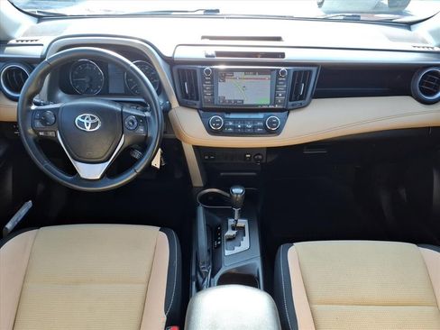 Used 2016 Toyota RAV4 XLE image 16