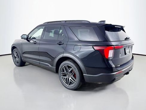 New 2026 Ford Explorer ST-Line w/ ST-Line Street Pack image 5