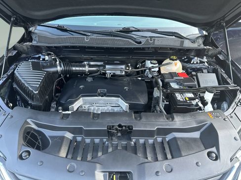 Used 2020 Chevrolet Blazer LT FWD image 17