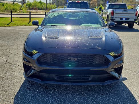 Used 2020 Ford Mustang Premium image 2