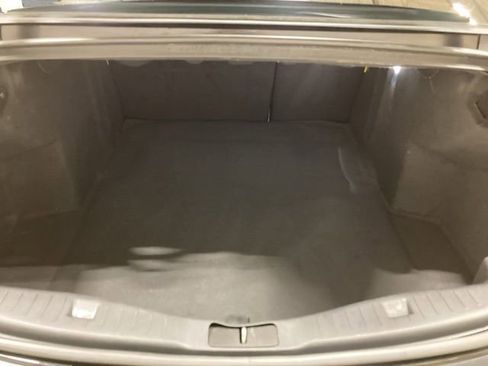 Used 2020 Lincoln MKZ w/ Convenience Package image 24