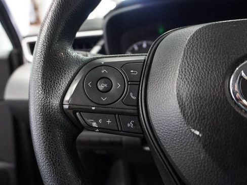 Used 2024 Toyota Corolla LE FWD image 13