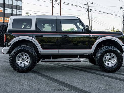 Used 2024 Ford Bronco Wildtrak AWD/4WD image 9