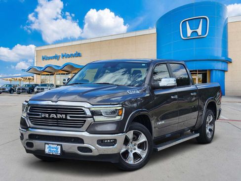 Used 2021 RAM 1500 Laramie AWD/4WD image 1