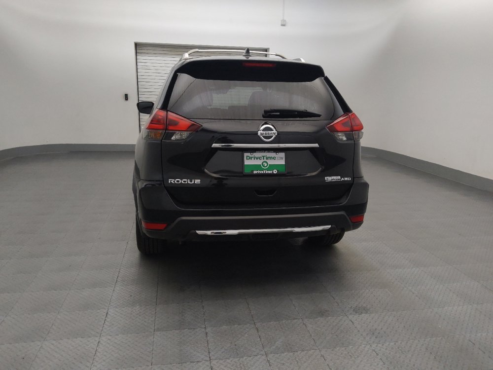 Used 2019 Nissan Rogue S w/ Special Edition Package AWD/4WD image 6