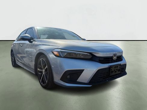 Used 2023 Honda Civic Touring image 5