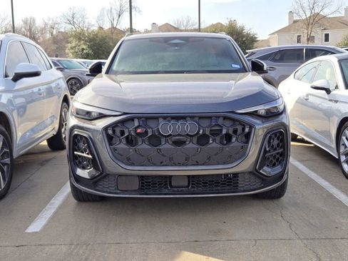 Used 2025 Audi SQ5 Premium Plus image 4