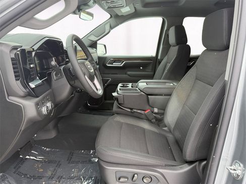 New 2026 GMC Sierra 1500 Elevation image 9