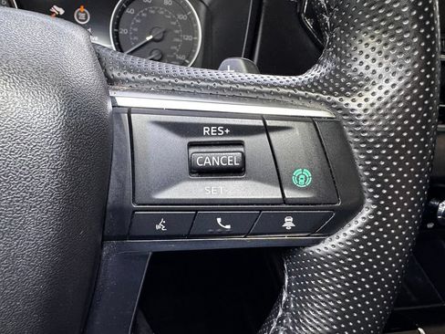 Used 2024 Mitsubishi Outlander SE AWD/4WD image 24