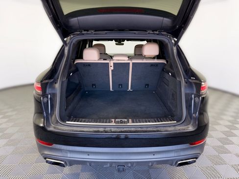Used 2019 Porsche Cayenne AWD/4WD image 28