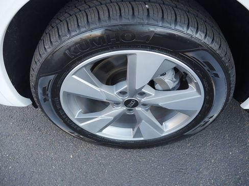 Certified 2023 Audi Q5 2.0T Premium Plus w/ Premium Plus Package image 12