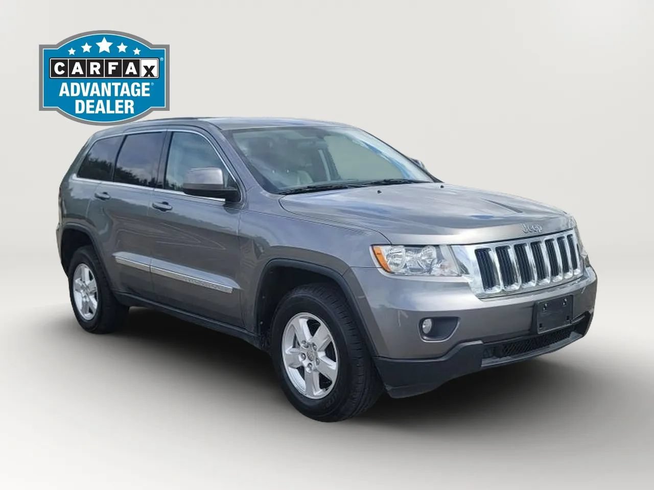 Used 2012 Jeep Grand Cherokee Laredo RWD image 3