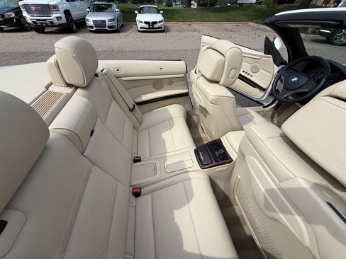 Used 2012 BMW 328i Convertible RWD image 38