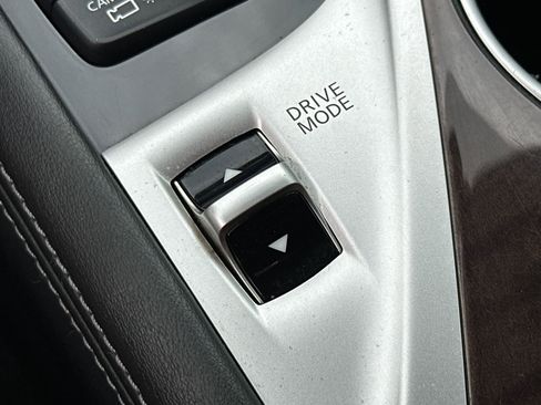 Used 2019 INFINITI Q50 Luxe w/ Essential Package (3.0T Luxe) RWD image 30
