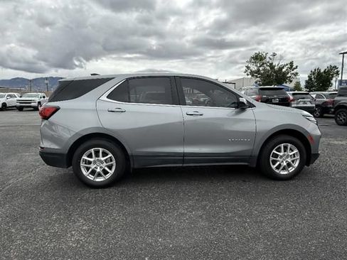 Used 2024 Chevrolet Equinox LT AWD/4WD image 4