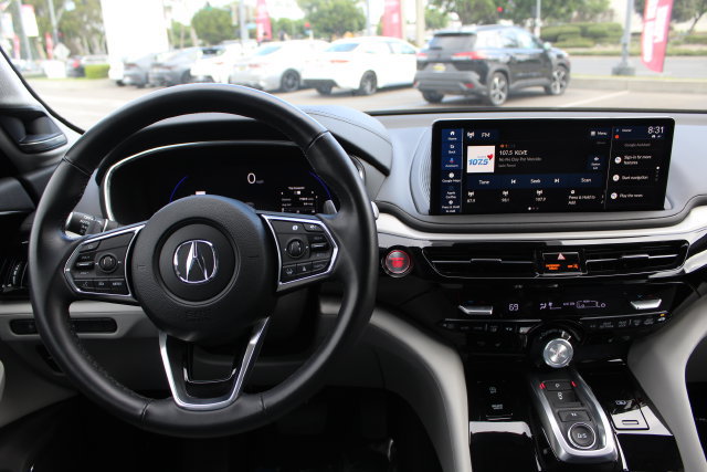 Used 2025 Acura MDX w/ Technology Package FWD image 44