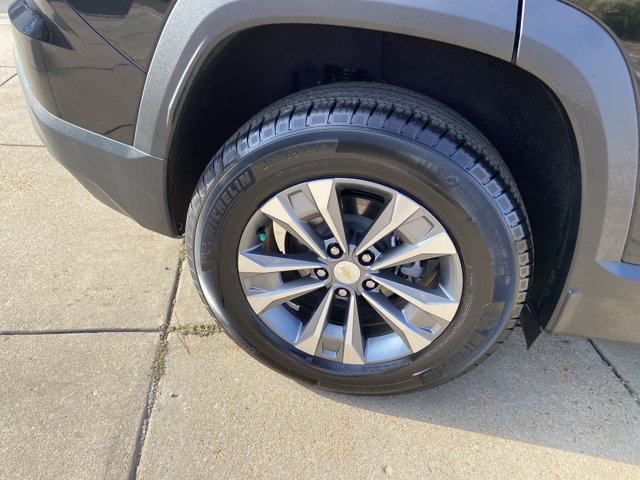 Used 2026 Chevrolet Equinox LT AWD/4WD image 33