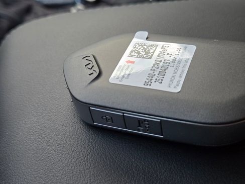 New 2026 Kia Sorento S FWD image 34