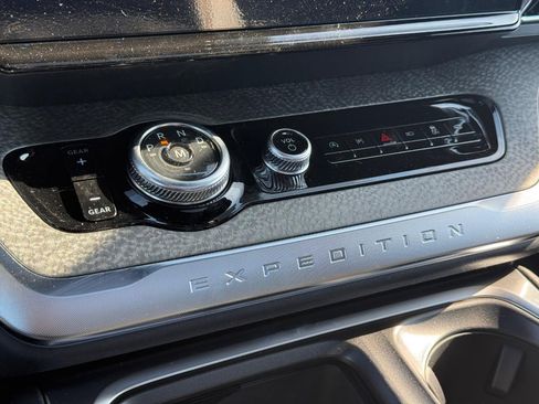 New 2026 Ford Expedition Tremor image 16