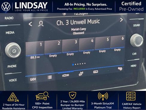 Used 2025 Volkswagen Taos SE image 17