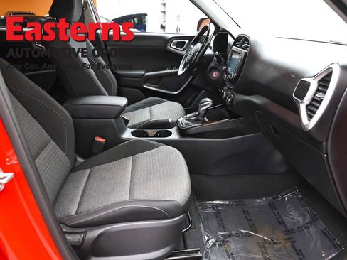 Used 2020 Kia Soul EX FWD image 24