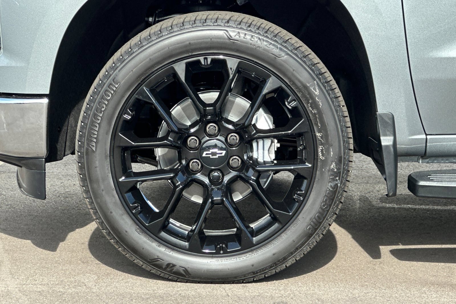 New 2026 Chevrolet Silverado 1500 LT w/ Leather Package RWD image 25