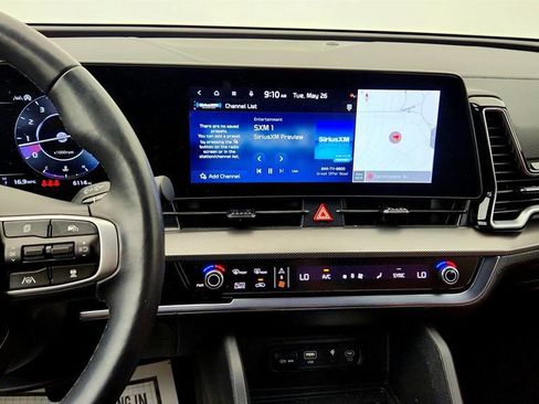 Used 2025 Kia Sportage SX FWD image 18