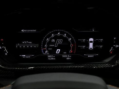 Used 2022 Lamborghini Urus image 16