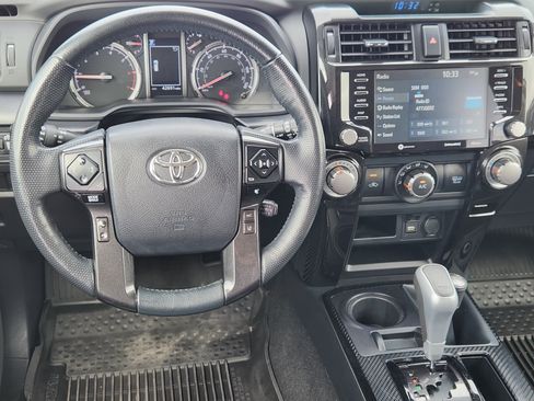 Used 2024 Toyota 4Runner TRD Off-Road Premium w/ Off Road Premium Plus Package AWD/4WD image 27