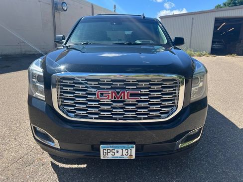 Used 2018 GMC Yukon Denali w/ Open Road Package AWD/4WD image 11