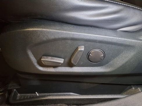 Certified 2022 Ford Edge Titanium AWD/4WD image 19