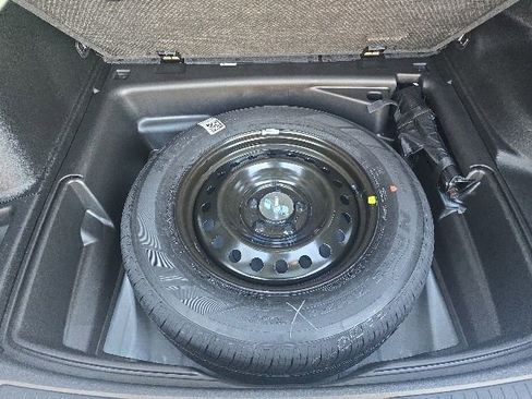 New 2026 Jeep Grand Cherokee Altitude AWD/4WD image 30