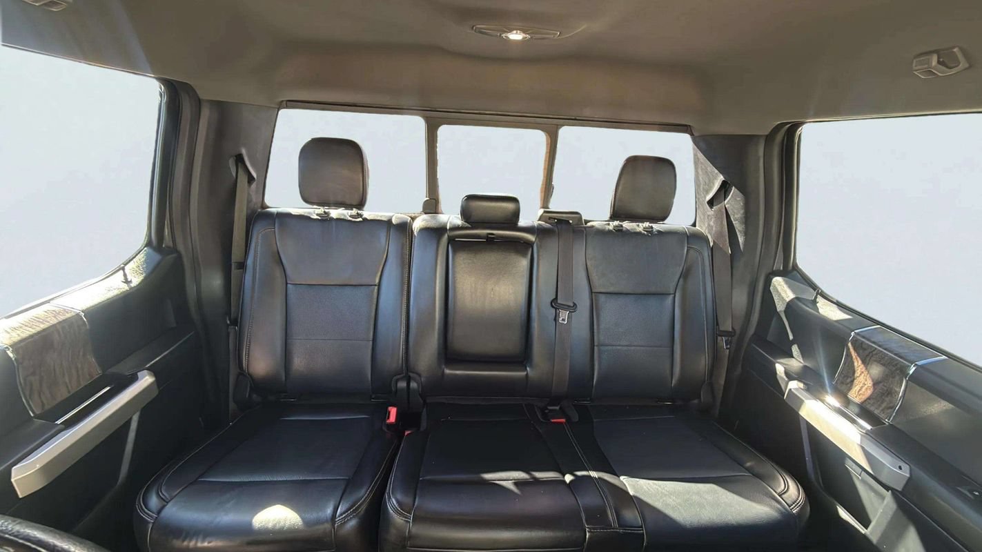Used 2019 Ford F350 Lariat w/ Lariat Value Package AWD/4WD image 17