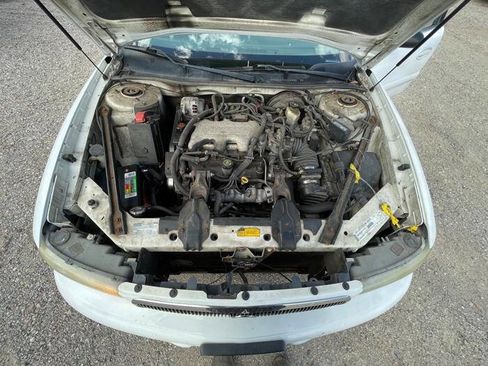 Used 1998 Buick Century Custom FWD image 42