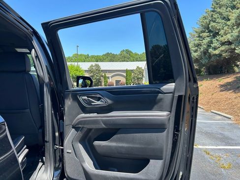 Used 2024 Chevrolet Suburban RST w/ Luxury Package RWD image 64