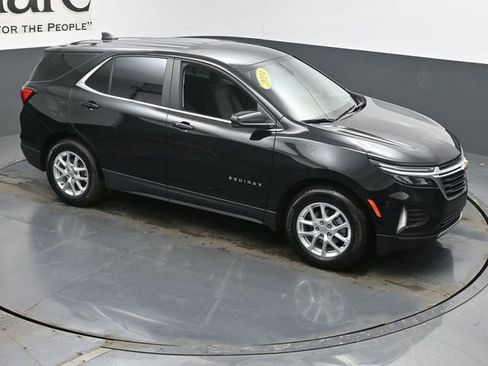 Used 2024 Chevrolet Equinox LT image 38